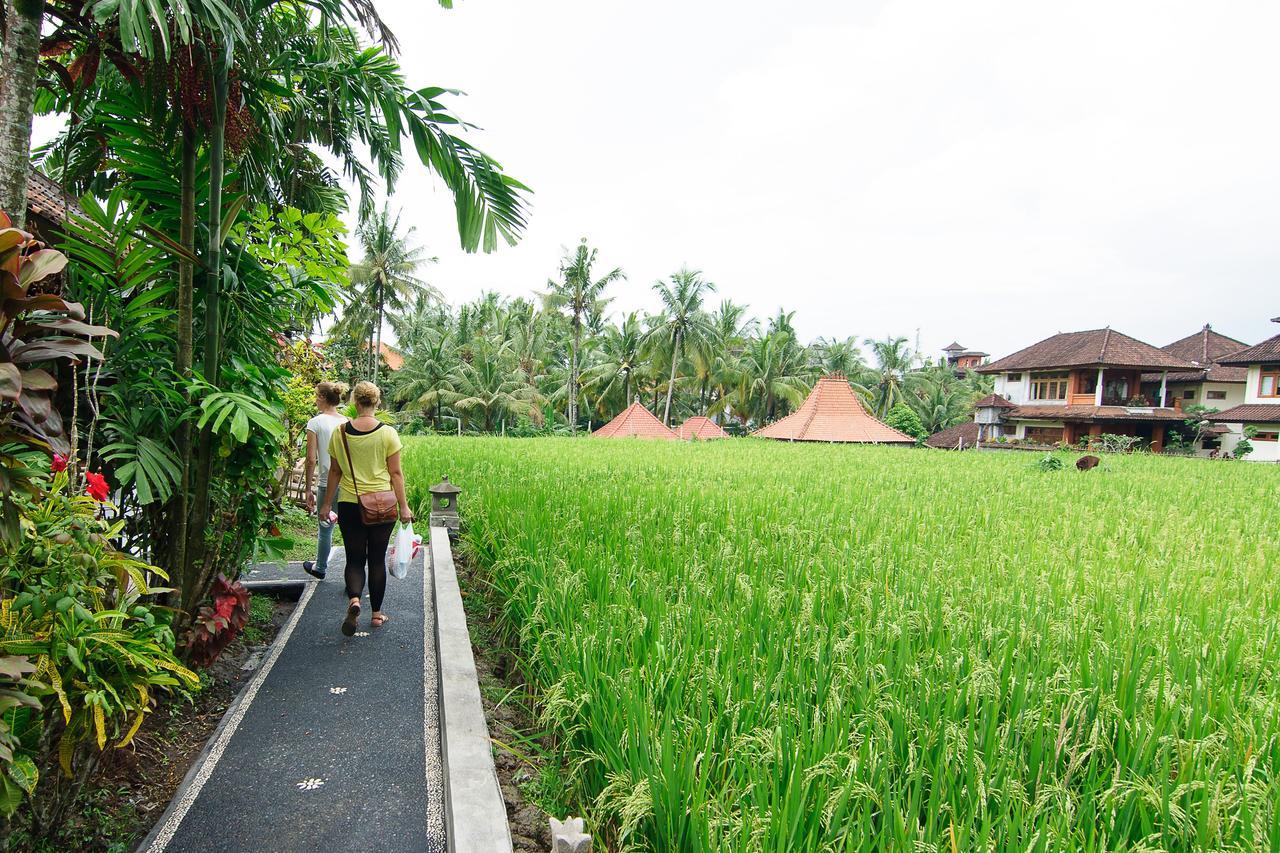 Puji Hostel And Bungalow Ubud Exterior foto