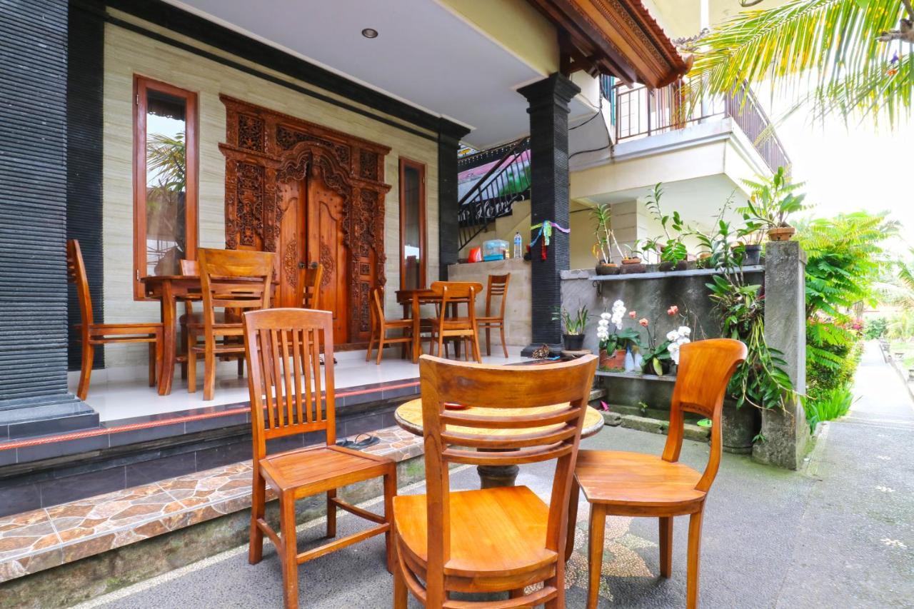 Puji Hostel And Bungalow Ubud Exterior foto