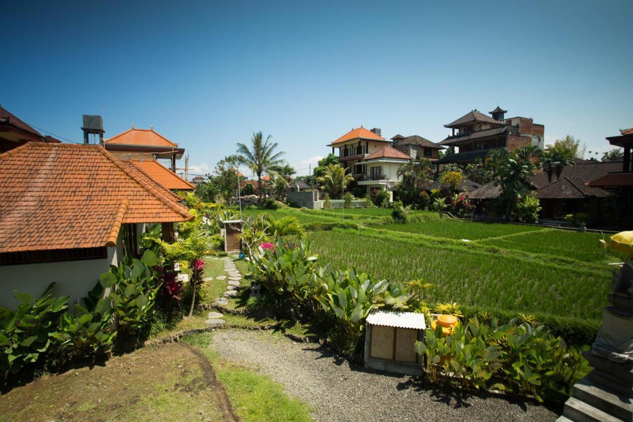 Puji Hostel And Bungalow Ubud Exterior foto